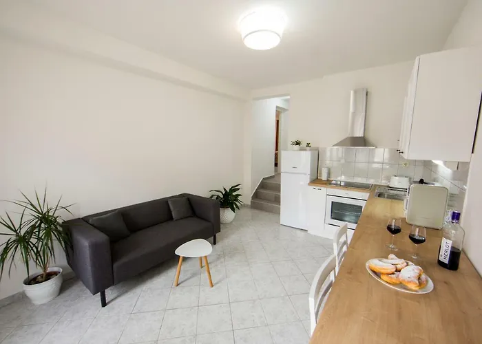 Apartments Ivica